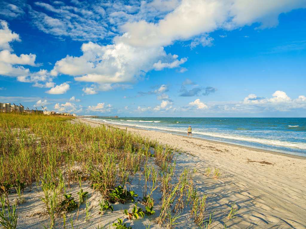 Image of the shoreline in Cocoa Beach Florida