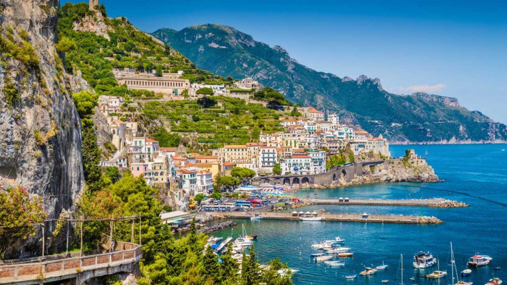 Beautiful road along the Amalfi Coast 